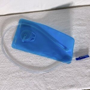 5/$25 Blue Flexible Water Bladder With Drinking Hose